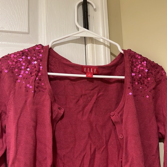 Elle size small pink cardigan - Picture 2 of 3